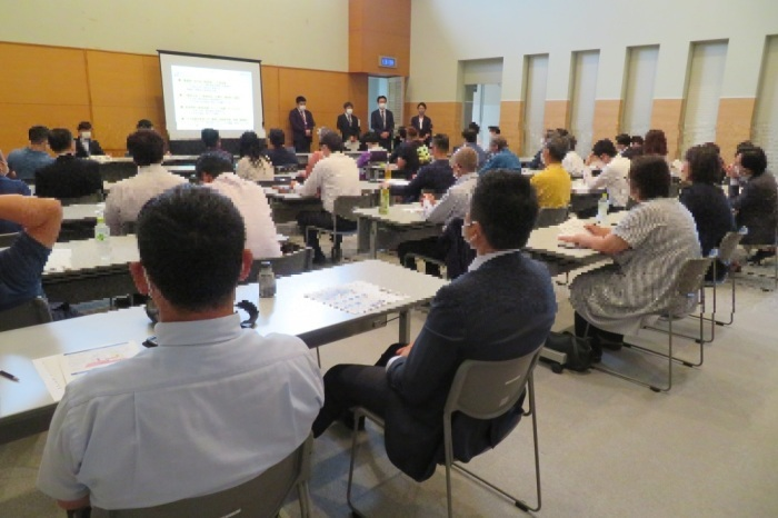 管理運営者からの説明の様子
