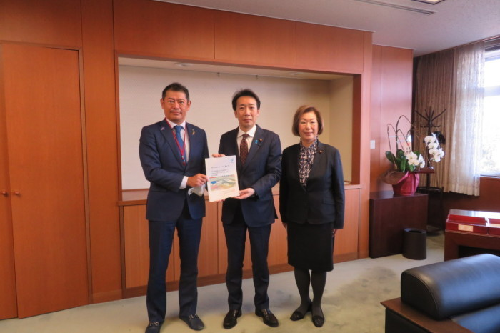 国土交通副大臣へ要望活動