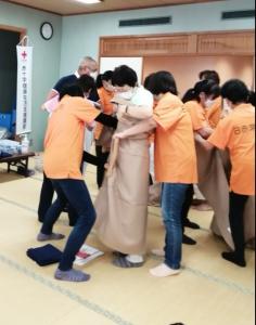 日赤4