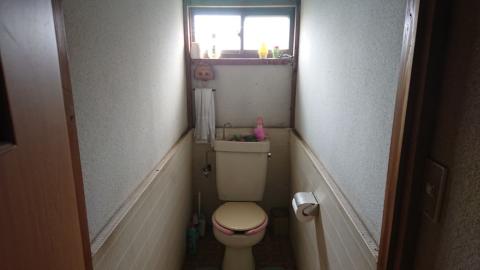 トイレO