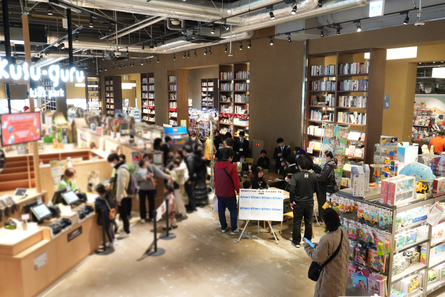 カード大会_予選会場