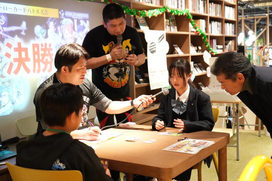 カード大会_決勝対戦1