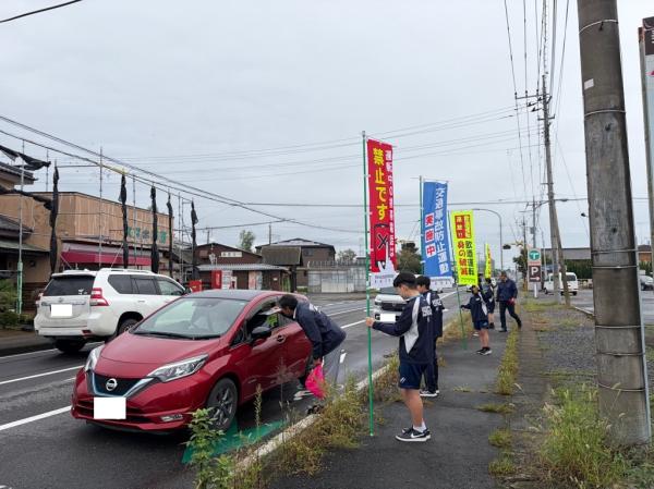 秋の立哨01